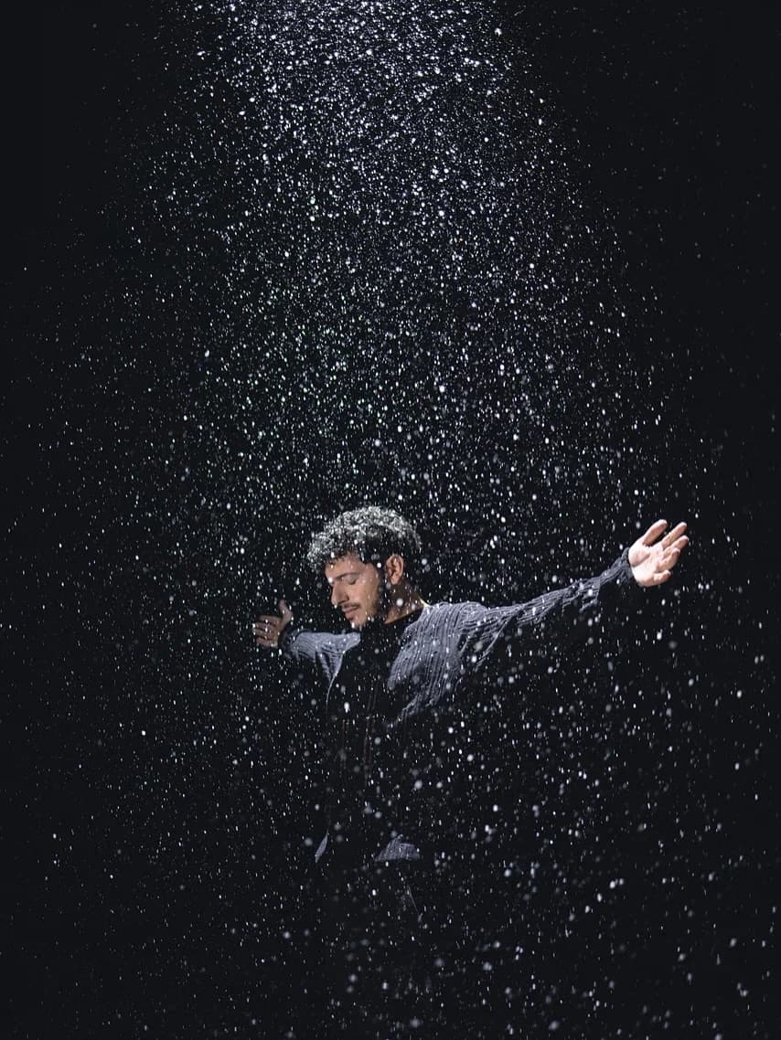 Αλέξανδρος Τσοποζίδης — καλλιτεχνική φωτογράφιση στη βροχή